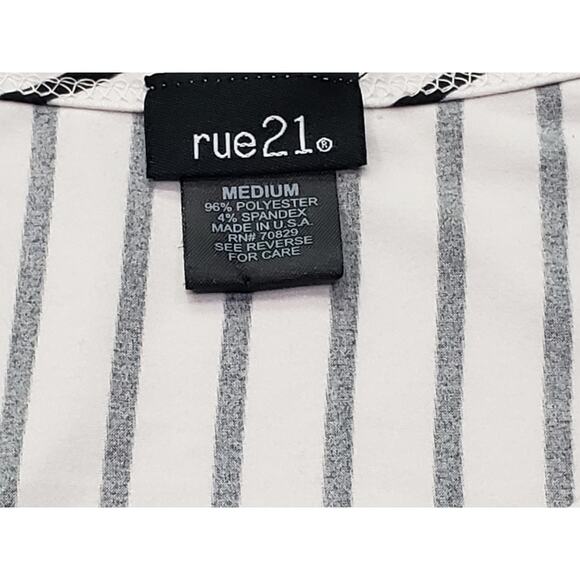 Rue 21 Black & White Striped Low Crew Neck Tummy Tie Short Sleeve Shirt Blouse - Picture 3 of 6